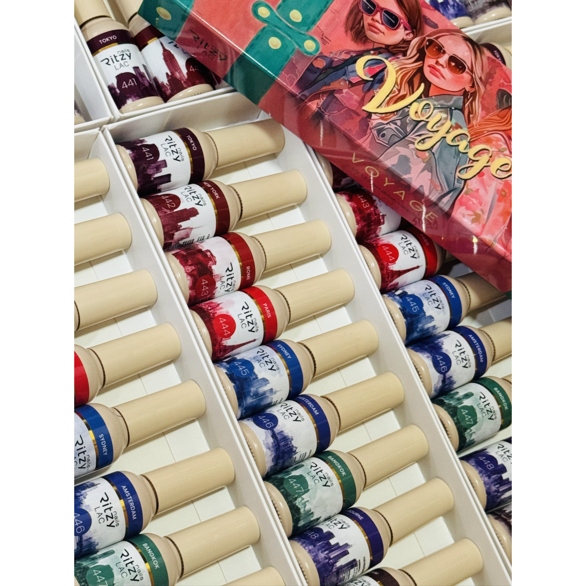 Ritzy gelinis lakas ''Paris'' 15ml