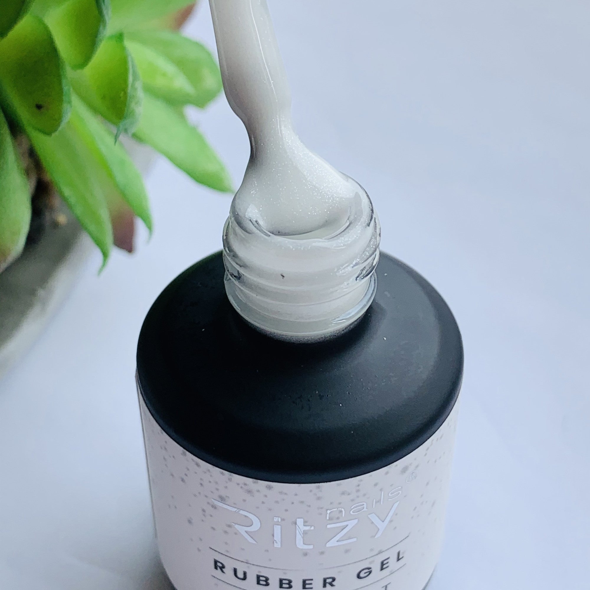 Rubber Bazė "White Glam" 15ml