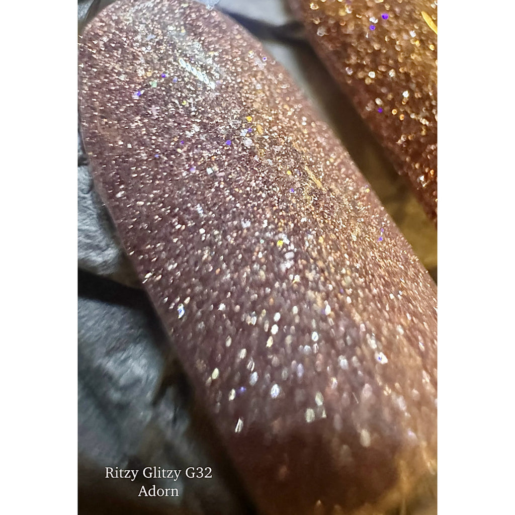 Reflektinis gelinis lakas Glitzy "Adorn" 9ml