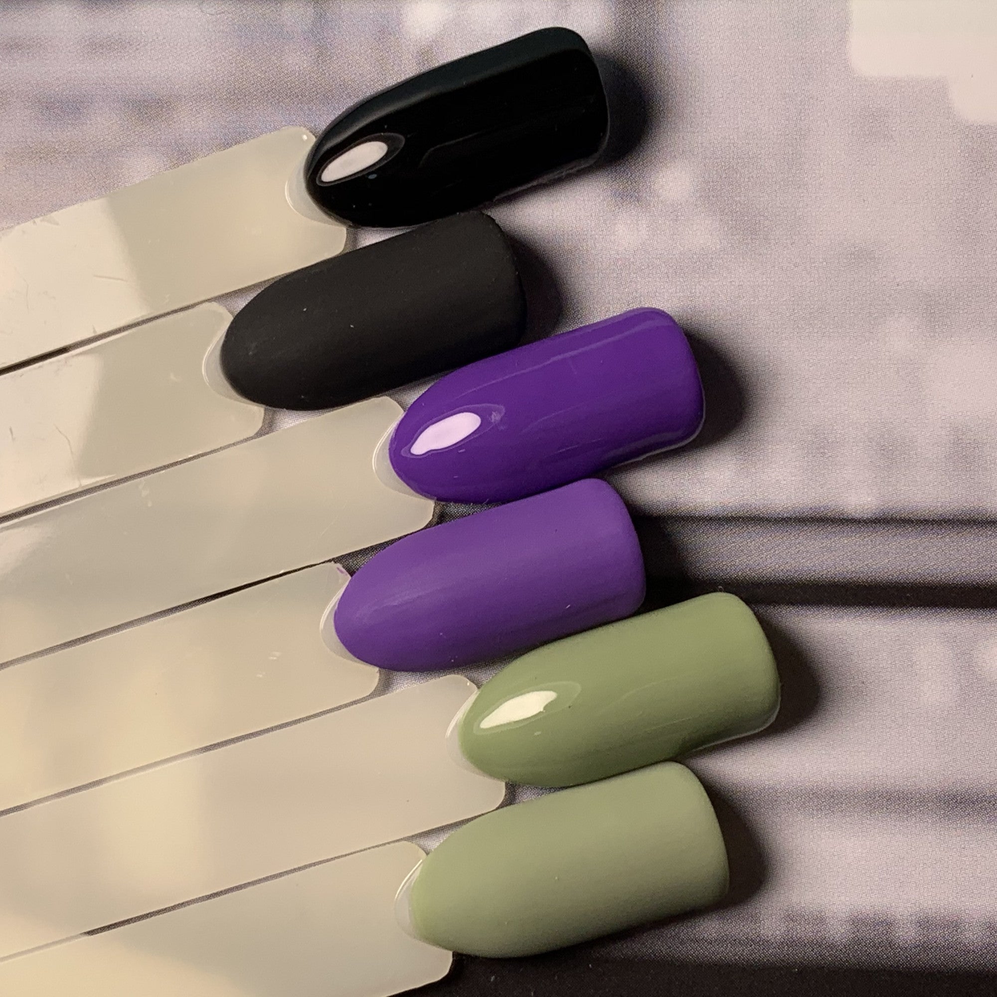 Ritzy matinis top gelis TRUE MATTE 10ml