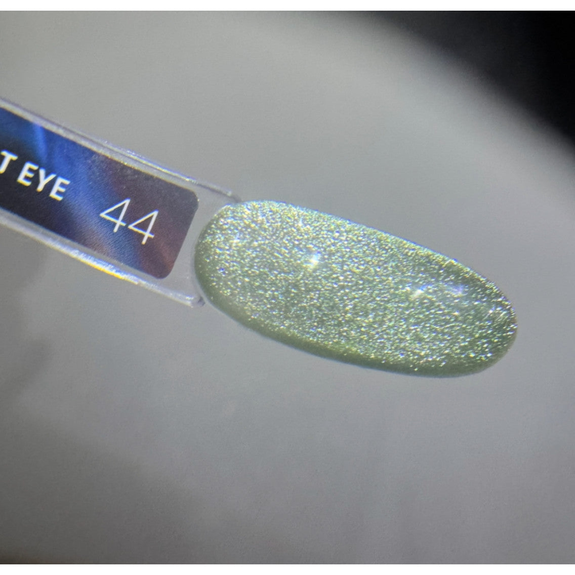 Ritzy gelinis lakas GEMSTONE Cat Eye 44