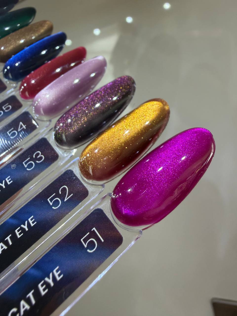 Ritzy gelinis lakas GLAM Cat eye  51